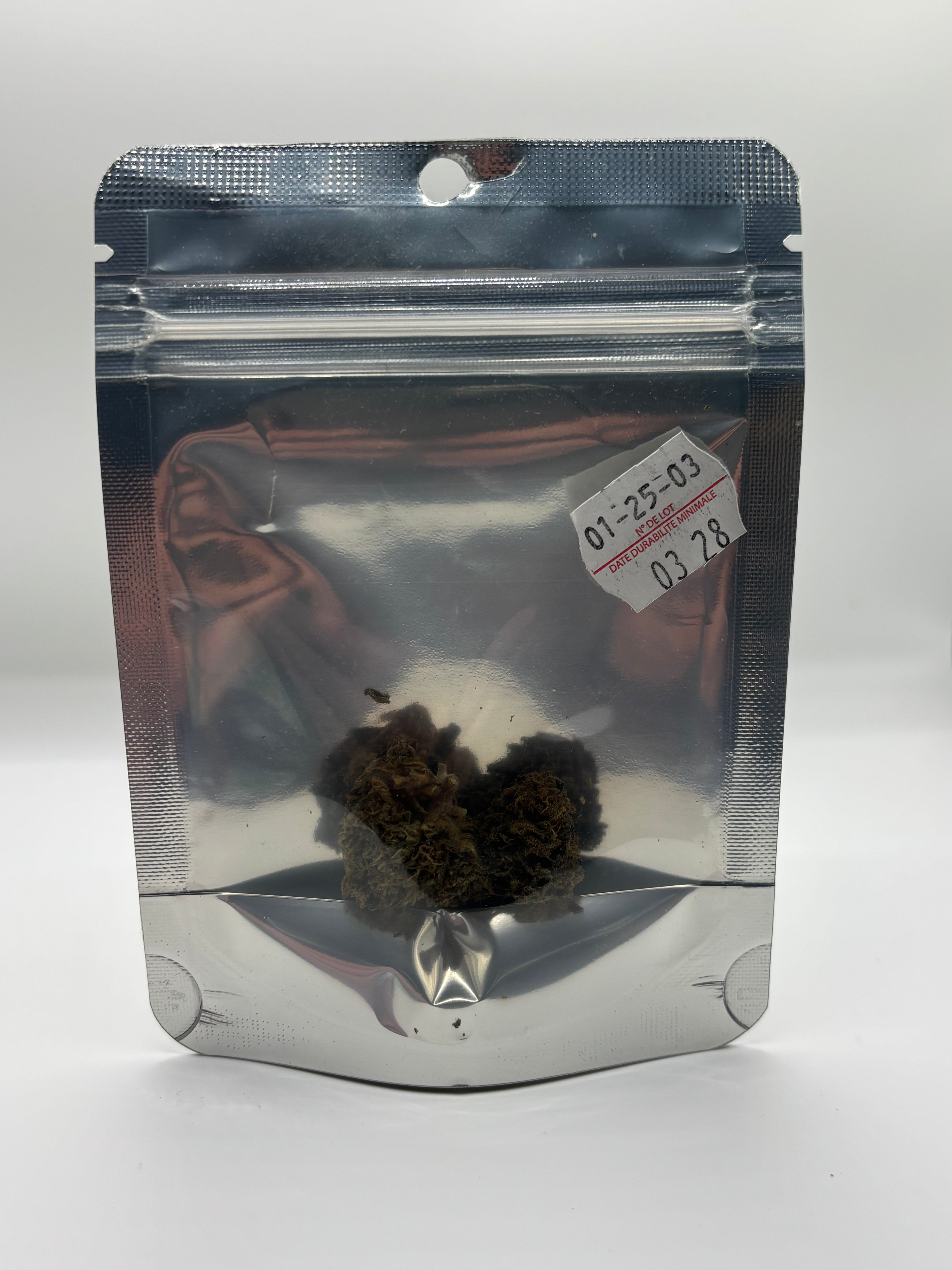 Sélection de fleurs CBD – Manucurées à la main – 1 g